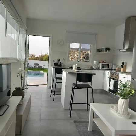 Villa Mireya