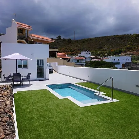 Villa Mireya